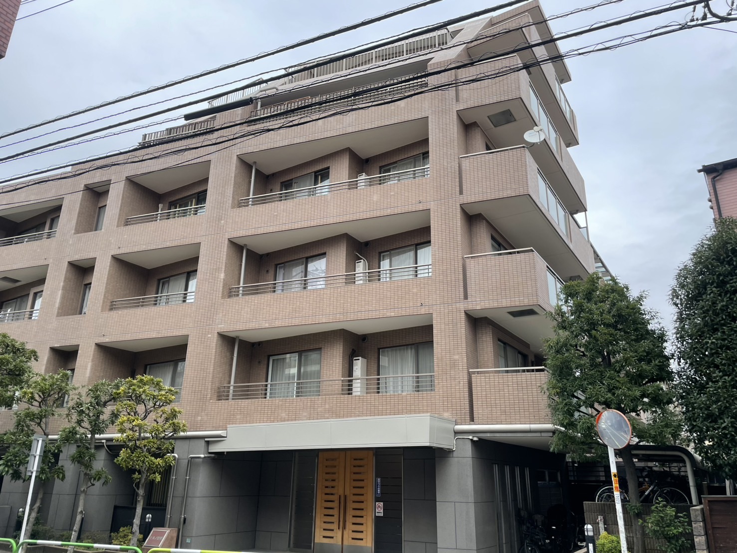 マンション大規模修繕の1回目と2回目の違いとは？時期・費用・工事内容を徹底比較