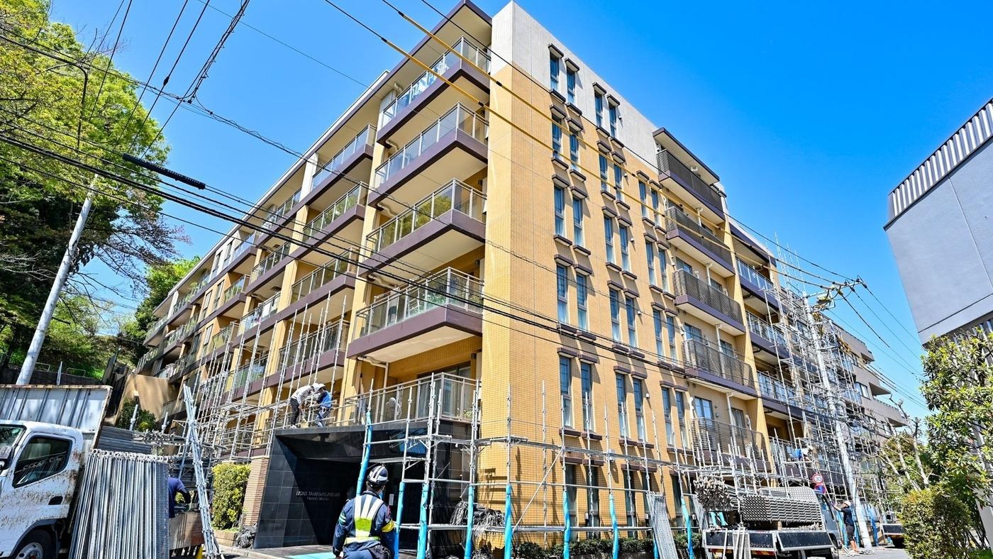 屋根防水工事とは？工法・費用・劣化症状・施工の流れを解説