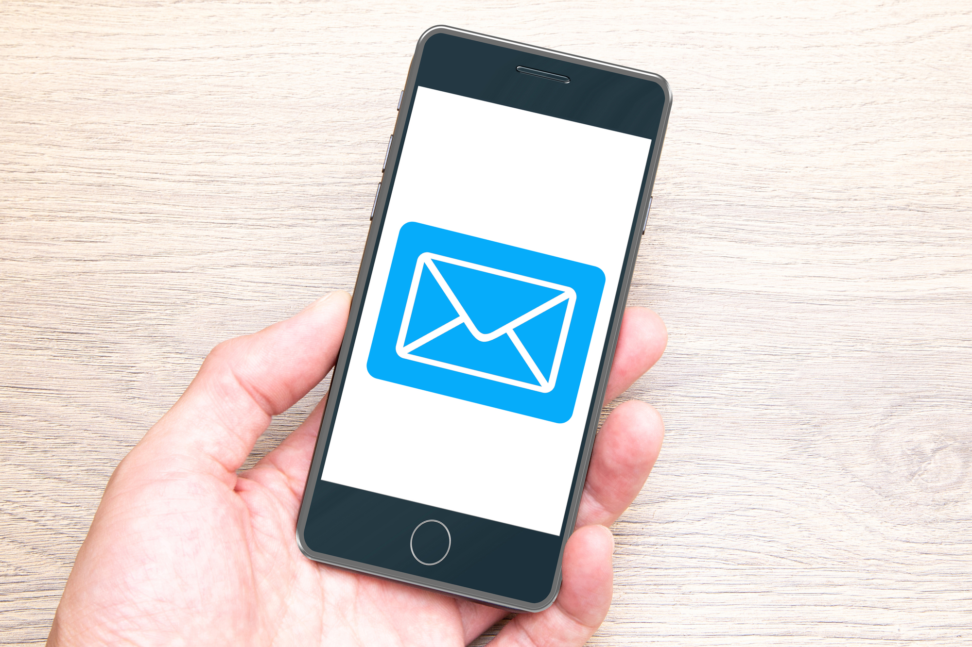 管理会社へのクレームの入れ方完全ガイド｜メール・電話の使い分けも解説