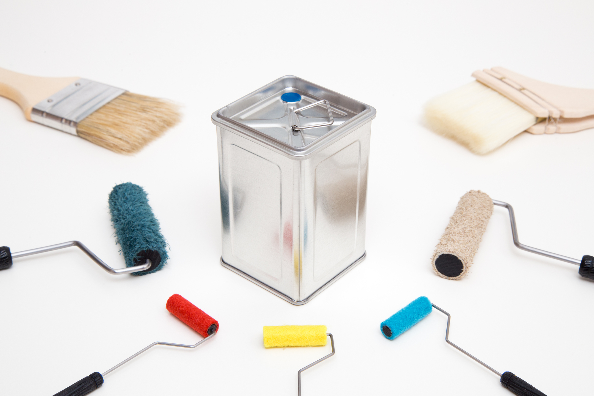 外壁塗装にはどんな種類がある？塗料と工法や下地の選び方までを紹介