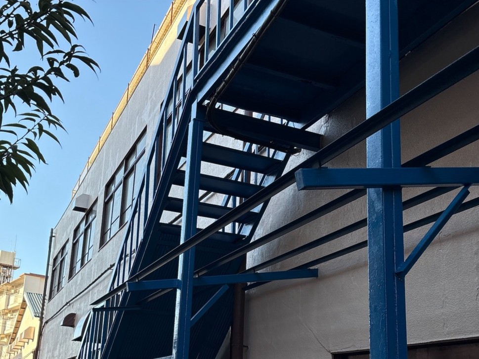 【企業】東京都足立区ビル　外壁修繕工事　費用公開