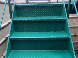 【個人様】東京都目黒区　鉄骨階段塗装工事