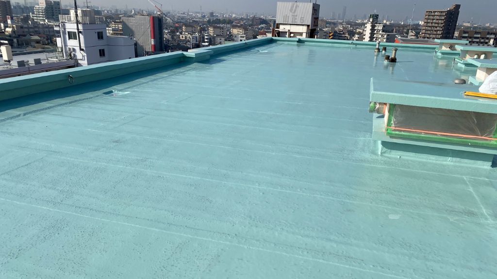 マンションの防水工事が完了した屋上
