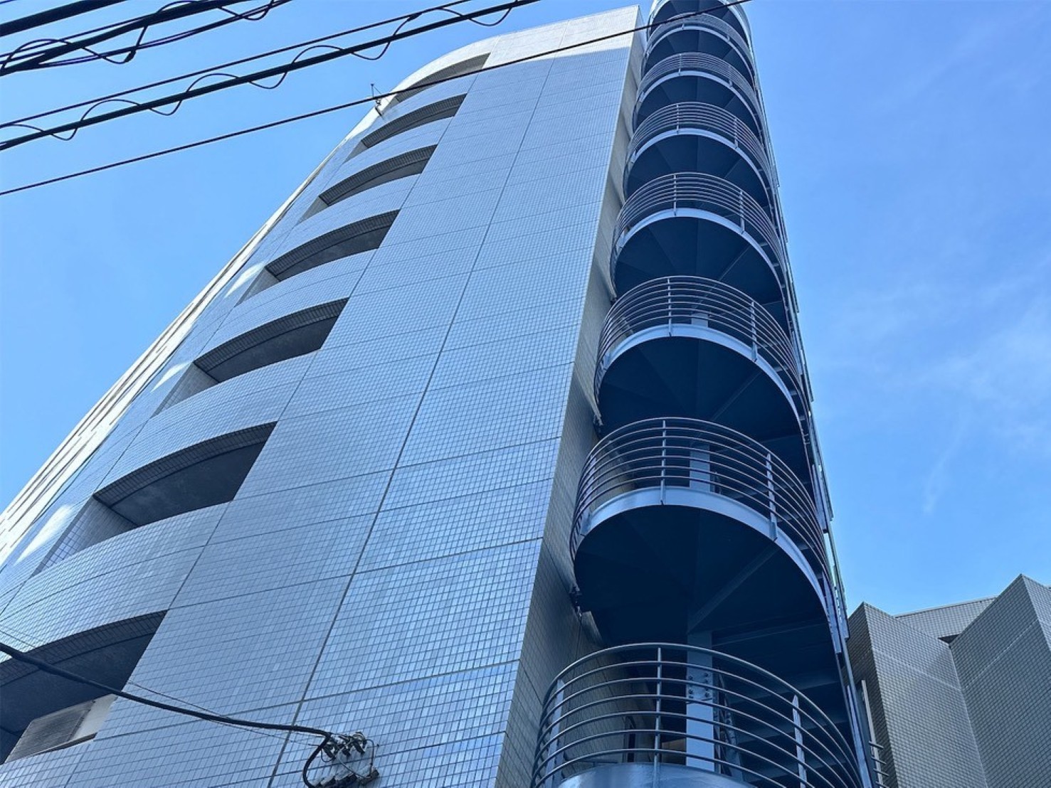 【管理会社様】東京都豊島区Ｇビル　鉄骨階段修繕工事　費用公開
