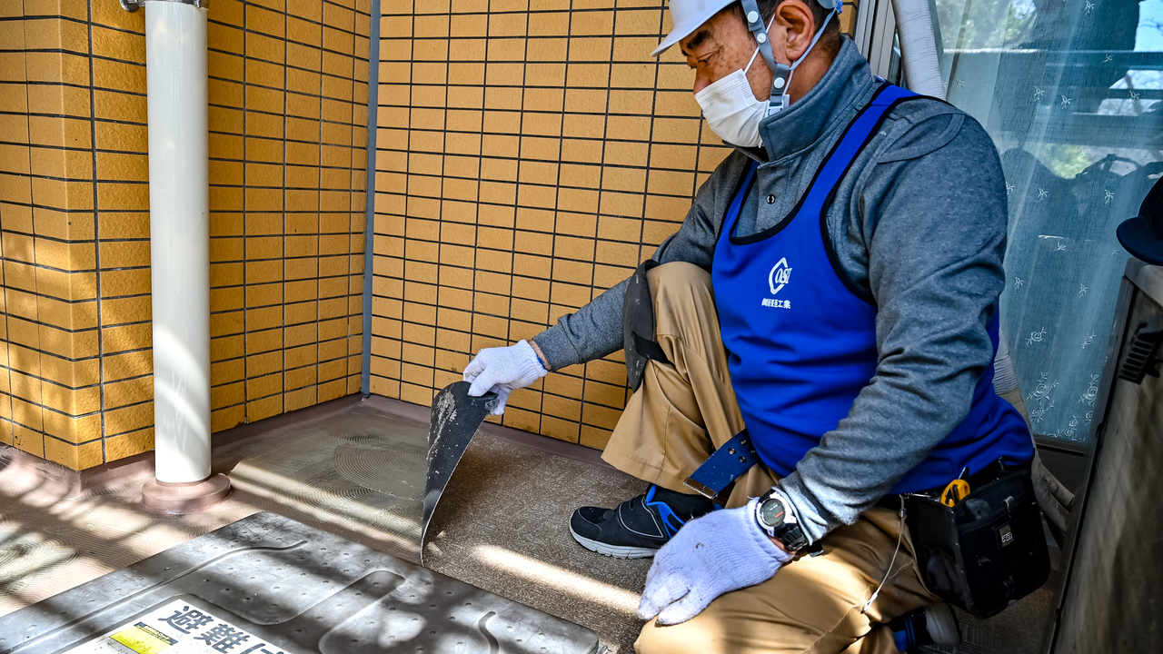 【一戸建て】ベランダ防水工事の見積もり完全ガイド｜費用・工法・業者選びを解説